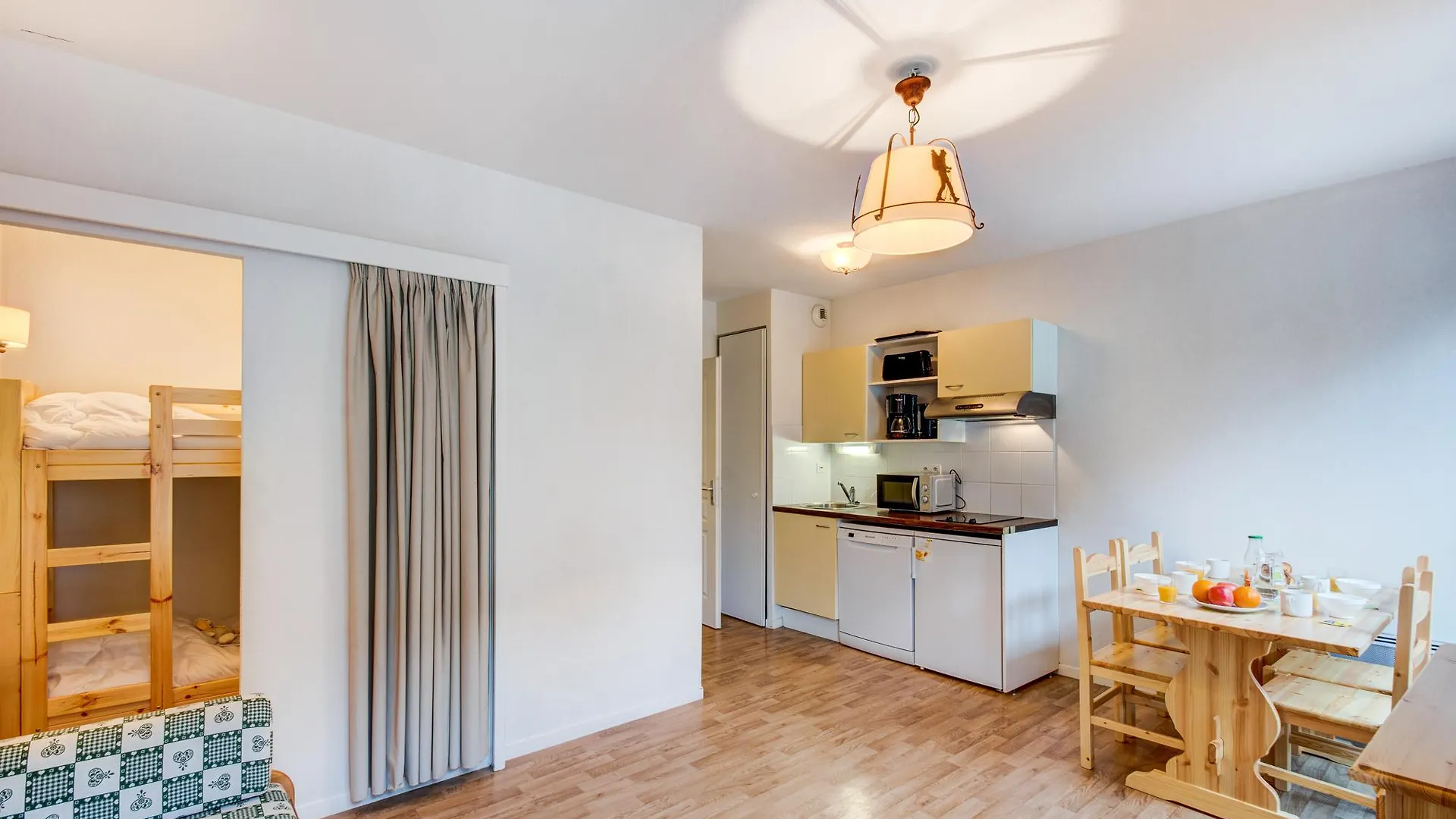 Vacanceole - Residence Illixon Bagnères-de-Luchon