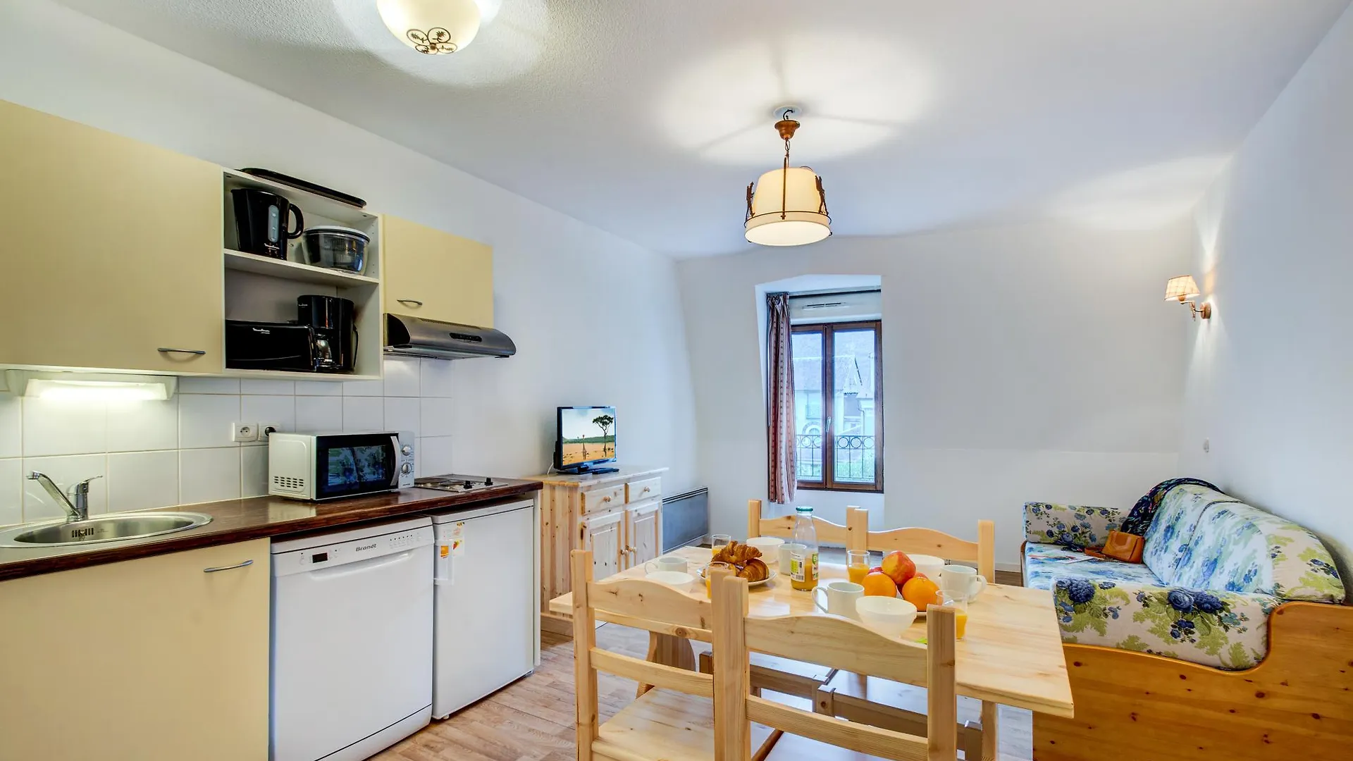 Vacanceole - Residence Illixon Bagnères-de-Luchon